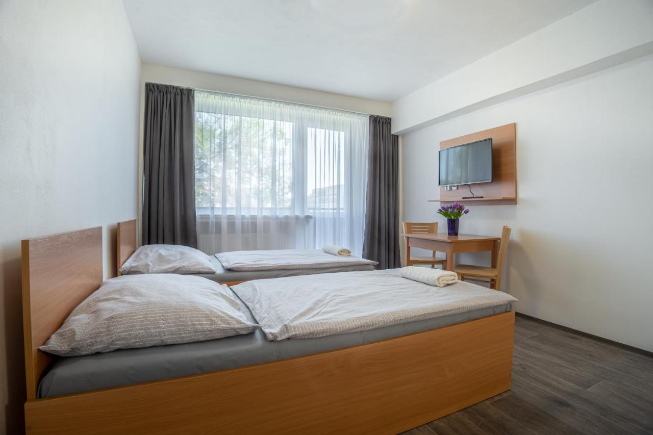 Apartmany A Studia Zamecky Park Litvínov Eksteriør bilde